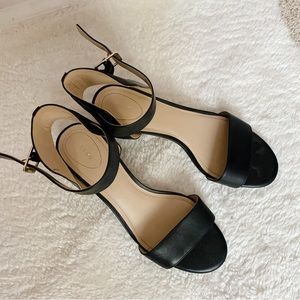 Lands End Block Heel Sandal